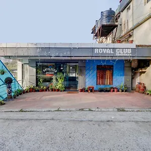 Oyo 86052 Royal 3* Munnar